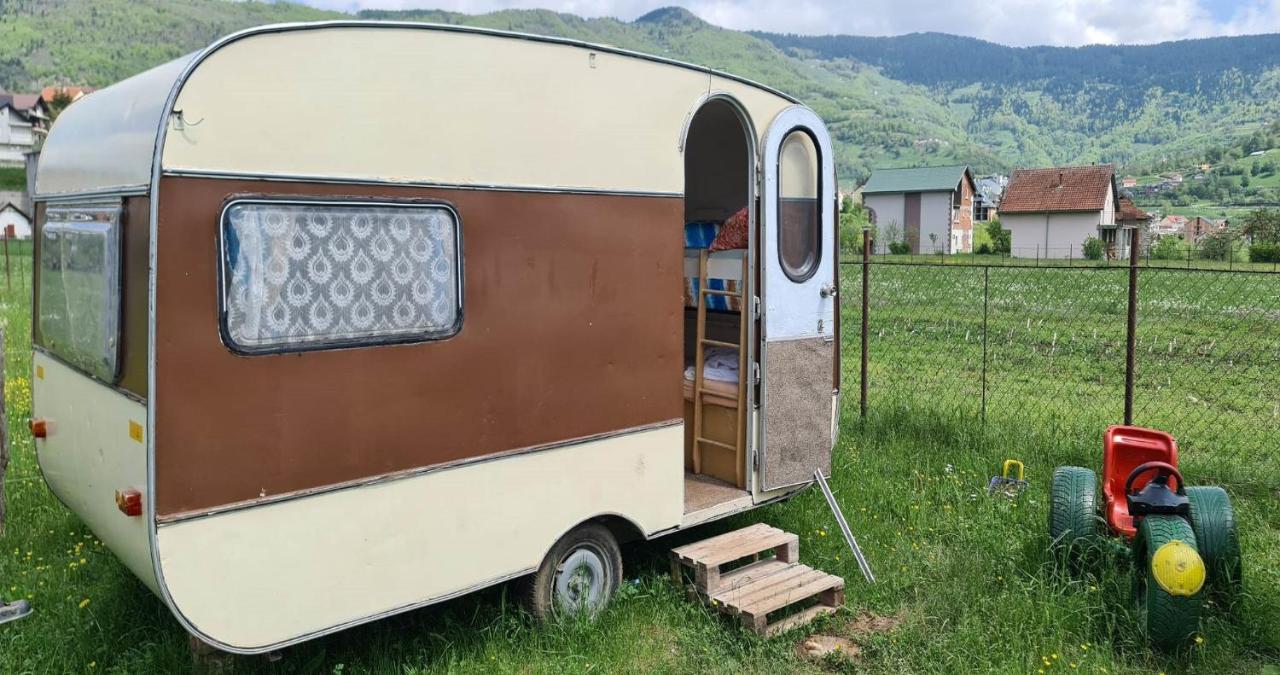 Lakeside Camping Plav Exterior photo