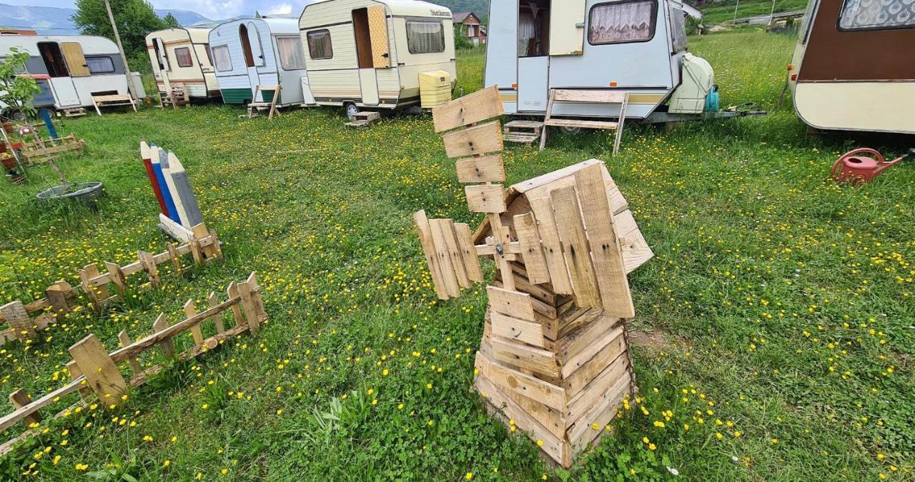 Lakeside Camping Plav Exterior photo