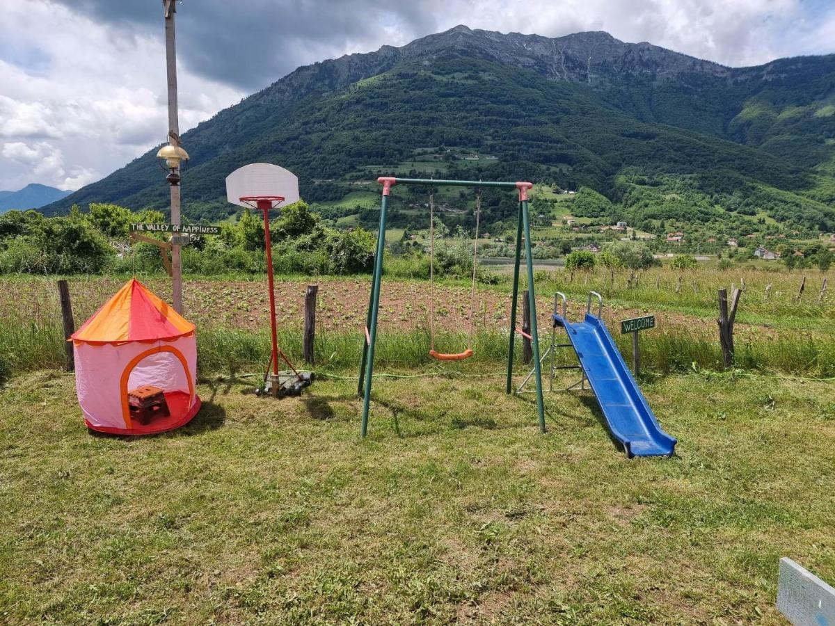 Lakeside Camping Plav Exterior photo