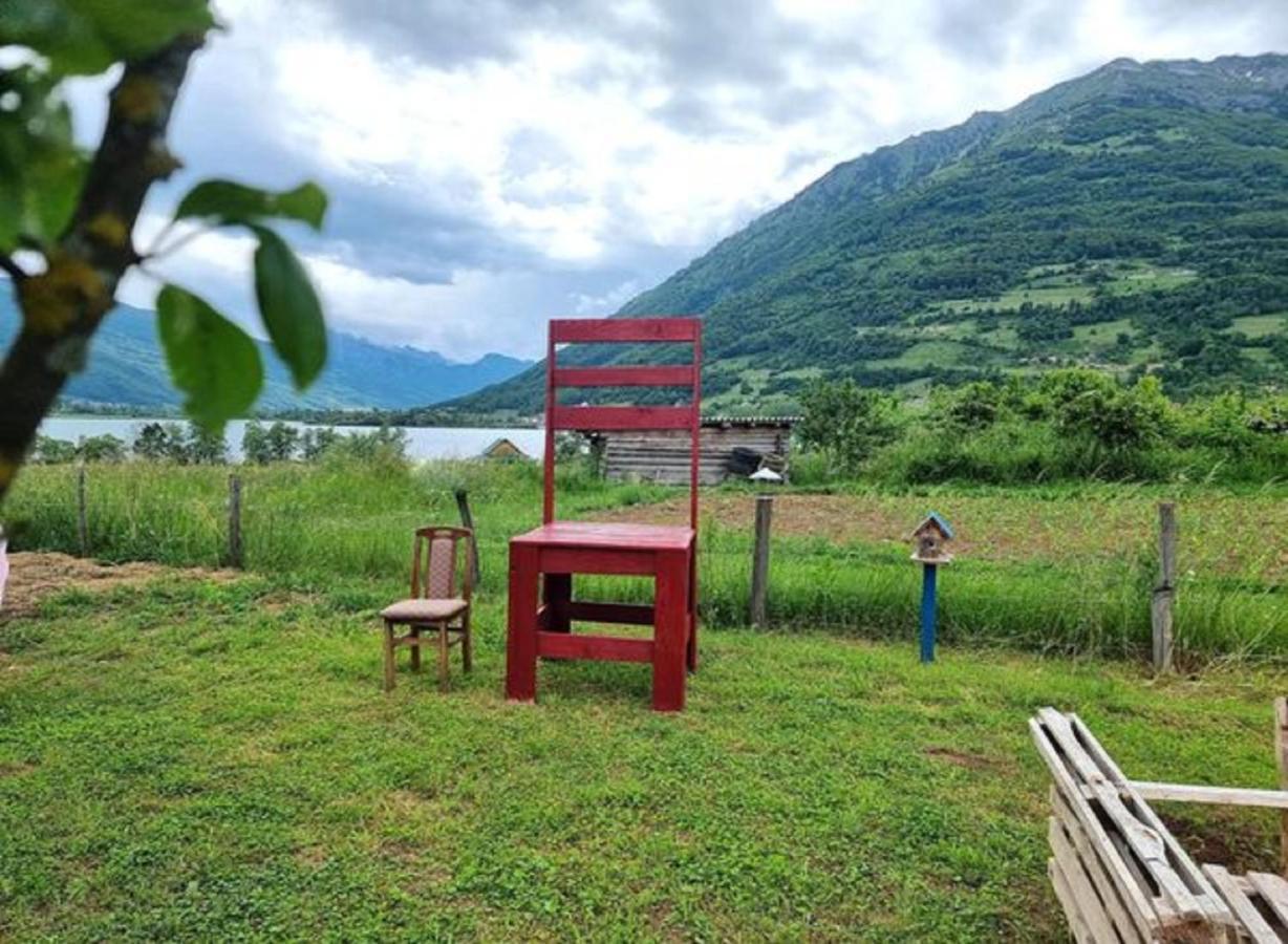 Lakeside Camping Plav Exterior photo
